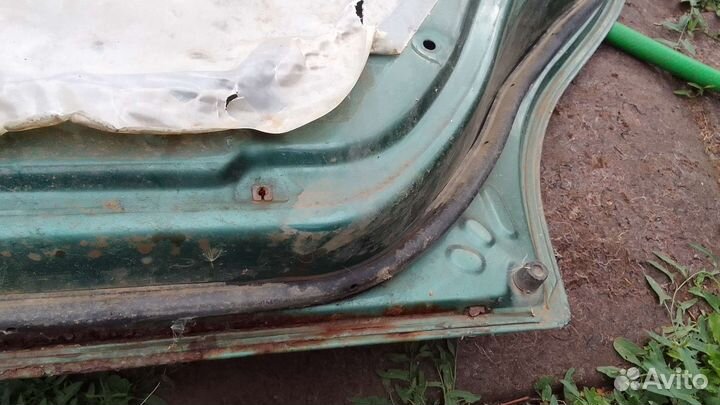 Дверь задняя правая Шевроле Ланос