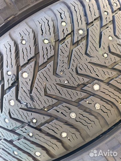 Nokian Tyres Hakkapeliitta 8 SUV 255/55 R18