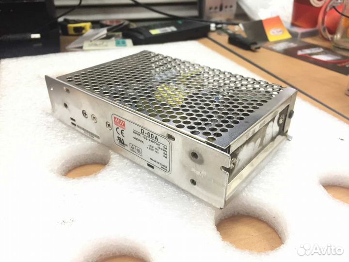 Универсальный блок питания 5В, 12В, 3A, 4A