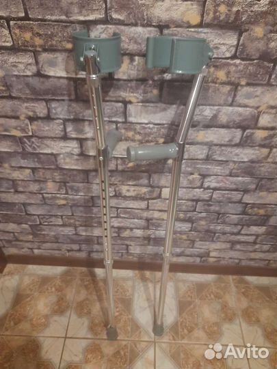 Костыли под локоть