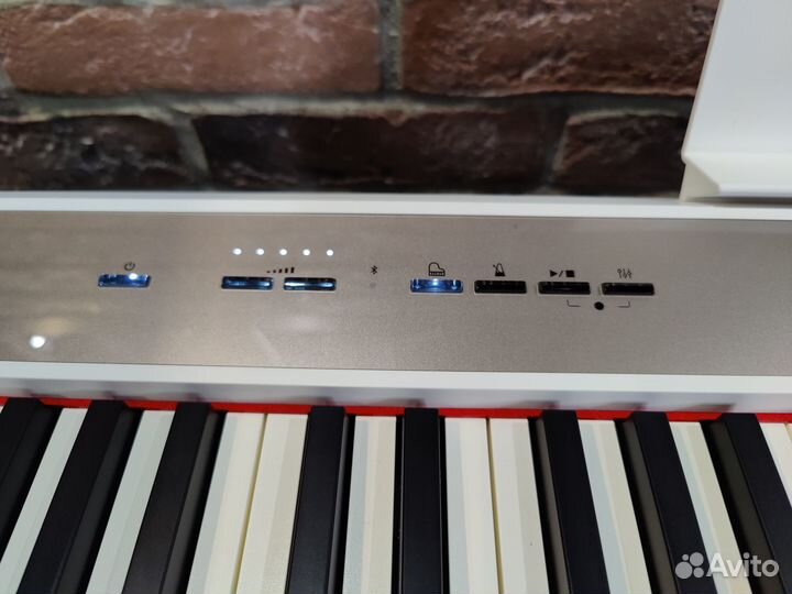 Белое Цифровое Пианино для Обучения (Со стойкой)
