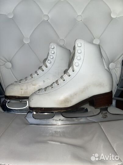 Коньки для фигурного катания