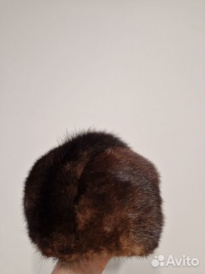 Женская зимняя меховая шапка