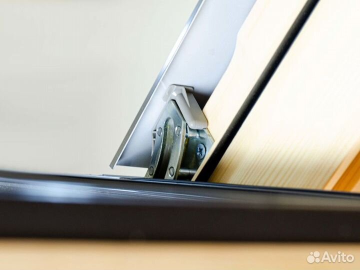 Мансардное окно Fakro (CH) 94*140