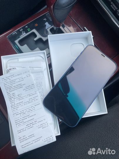iPhone 12, 64 ГБ