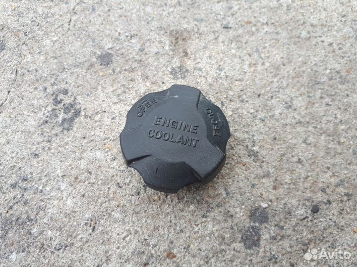 Крышка расширительного бачка Kia Sportage 3 G4KD