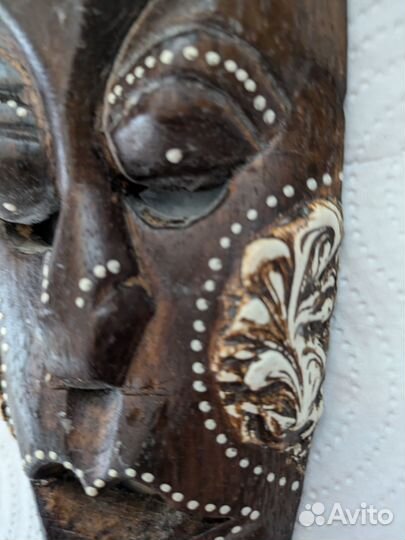 Африканская маска дерево