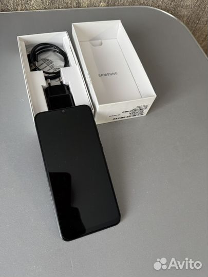 Samsung Galaxy A50, 6/128 ГБ