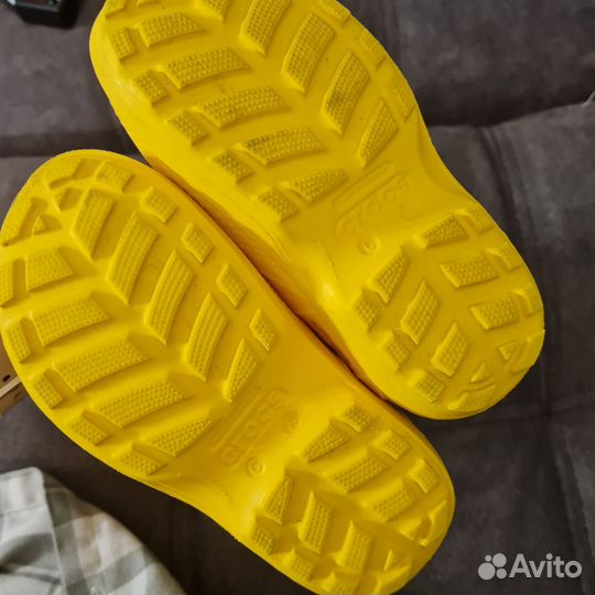 Резиновые сапоги crocs