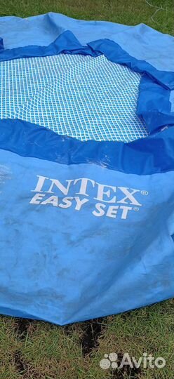 Бескаркасный большой бассейн