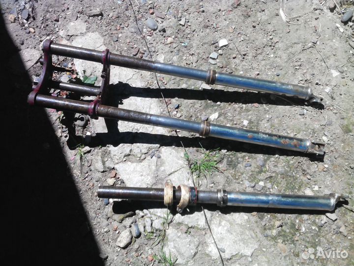 Вилка передняя на яву старушку