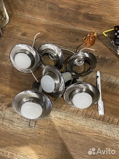 Светильник потолочный встраиваемый