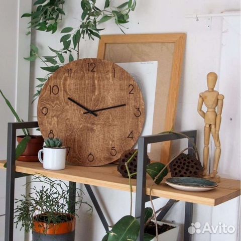Часы новые натуральное дерево