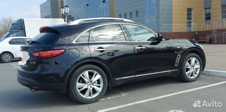 Infiniti QX70 3.0 AT, 2015, 260 070 км