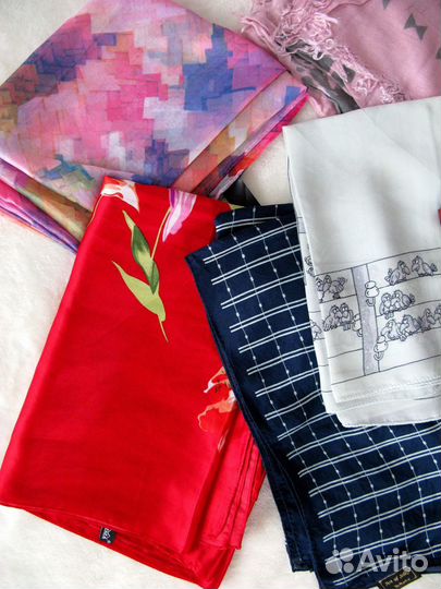 Платки, косынки, кашне женские. Ассорти