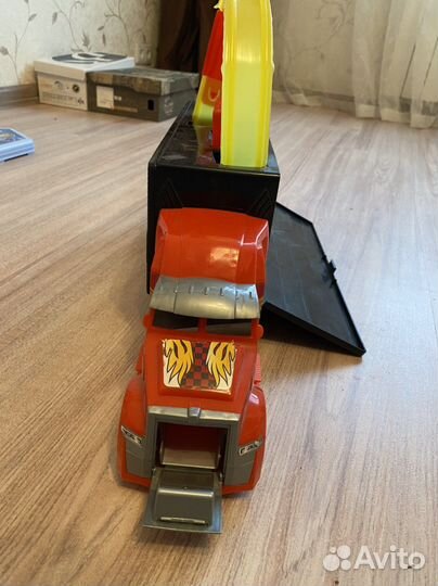 Трек автовоз