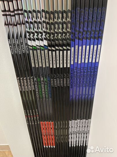 Профессиональные хоккейные клюшки Bauer и CCM