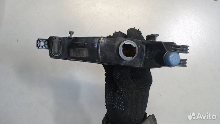 Поворот Volkswagen Beetle, 2012