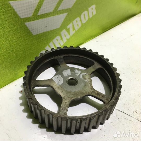 Шестерня (шкив) распредвала Форд Фокус 1