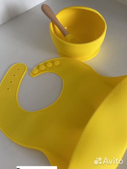 Нагрудник, ложка и тарелка из пищевого силикона