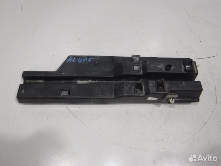 Кронштейн Peugeot 408