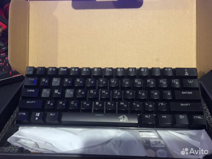 Игровая клавиатура, игравой микрофон, мышь