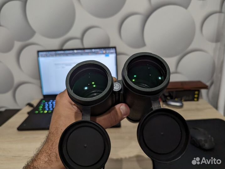 Бинокль Levenhuk Karma PRO 12x50