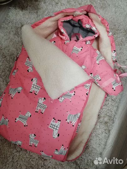 Зимний комбинезон для девочки