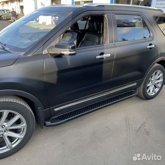 Пороги площадки Ford Explorer