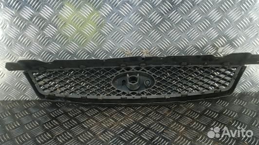 Решетка радиатора ford focus 2 (BNK26G101)