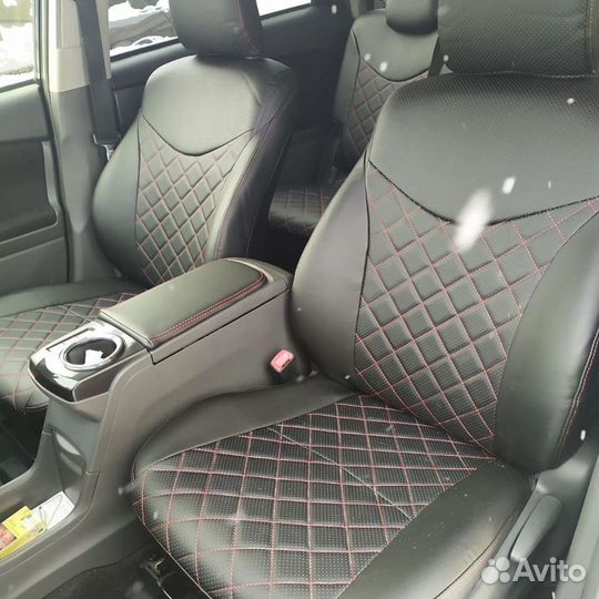 Чехлы Toyota Prius Alpha