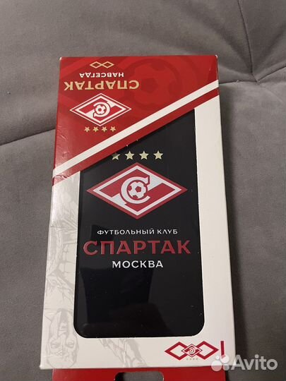 Чехол на айфон 12 про макс.Отдам бесплатно