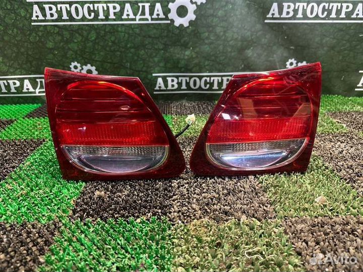 Фонарь в крышку багажника Lexus Gs450H 2005-2011