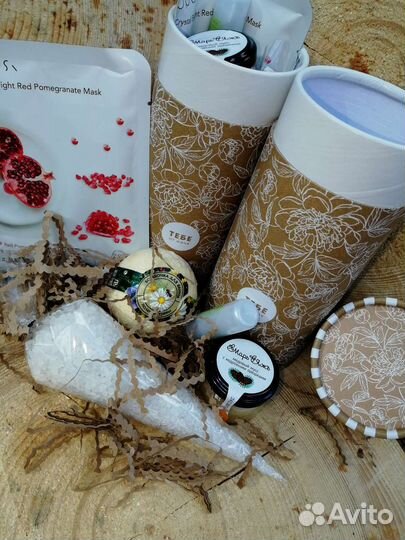 Подарок в тубусе