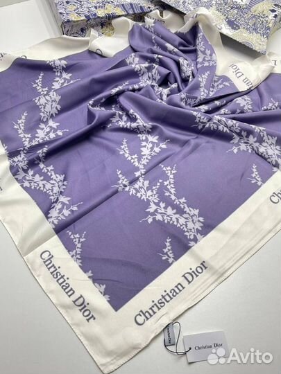 Шелковый платок Christian Dior в ассортименте