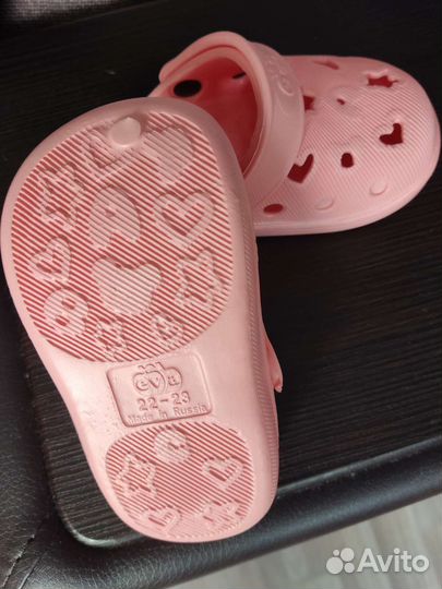 Шлепанцы для девочки