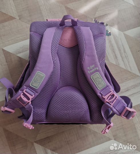 Рюкзак школьный для девочки Tiger family