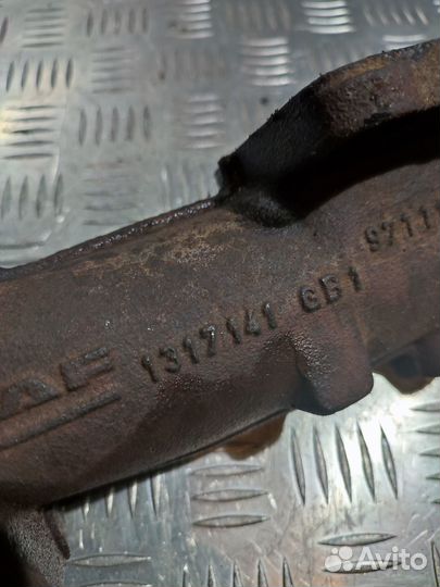 Выпускной коллектор (часть) DAF 1317141