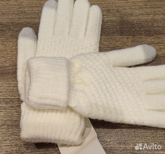 Перчатки сенсорные. Новые