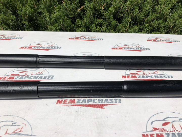 Амортизатор крышки багажника Mercedes Ml166