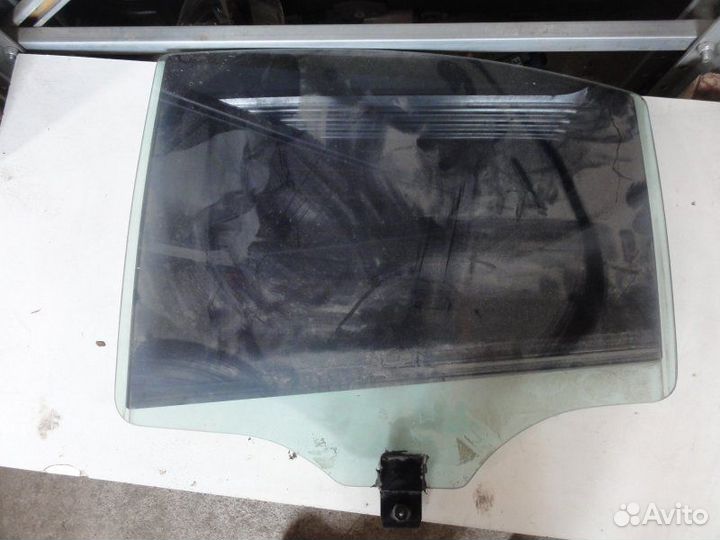 Стекло двери задней левой Mercedes-Benz S- Класс