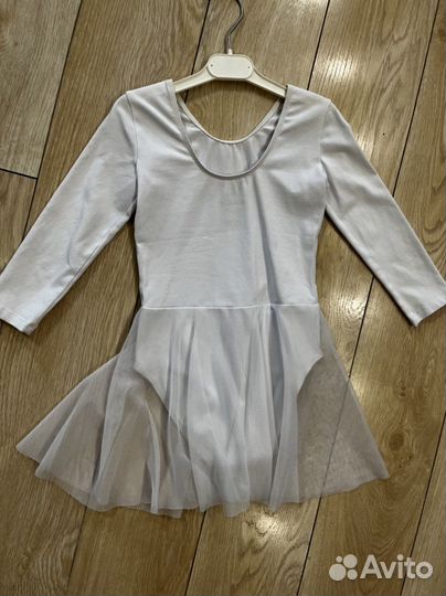 Гимнастический купальник с юбкой