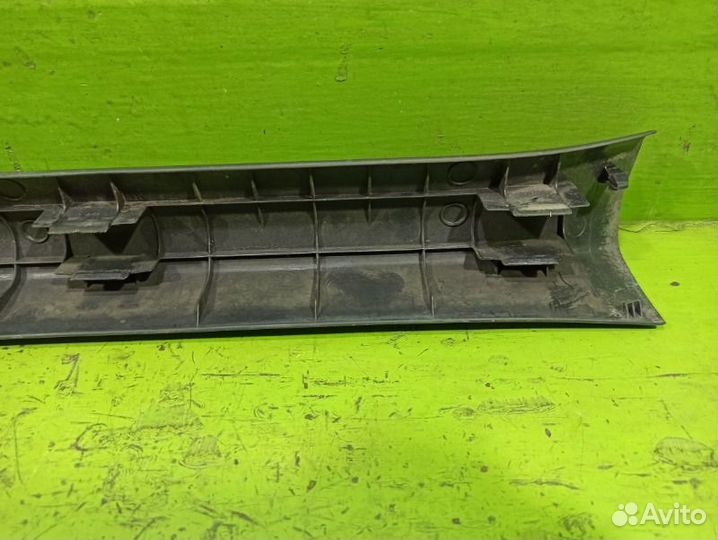 Накладка порога внутреняя передняя Toyota Corolla