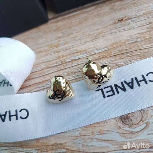 Серьги Chanel