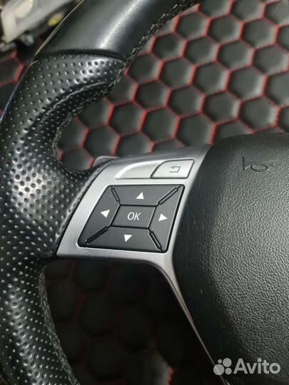 Руль в сборе с подушкой SRS Mercedes W212