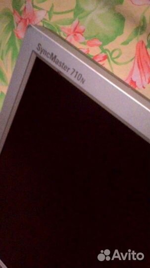 Монитор Samsung