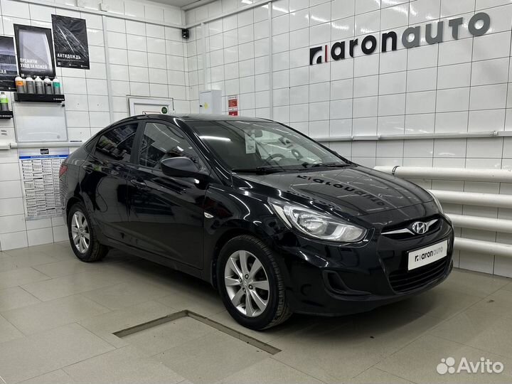 Hyundai Solaris 1.4 AT, 2014, 136 320 км