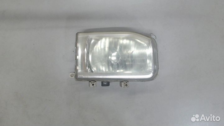 Фара (передняя) Nissan Pathfinder, 2000
