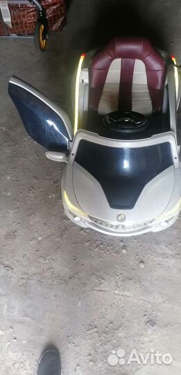 Детский электромобиль