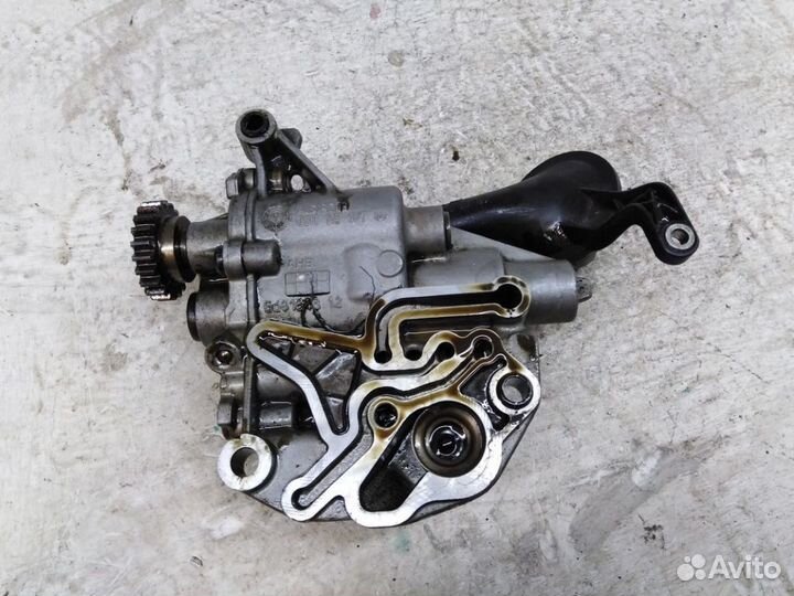 Насос масляный Ауди A5 8T